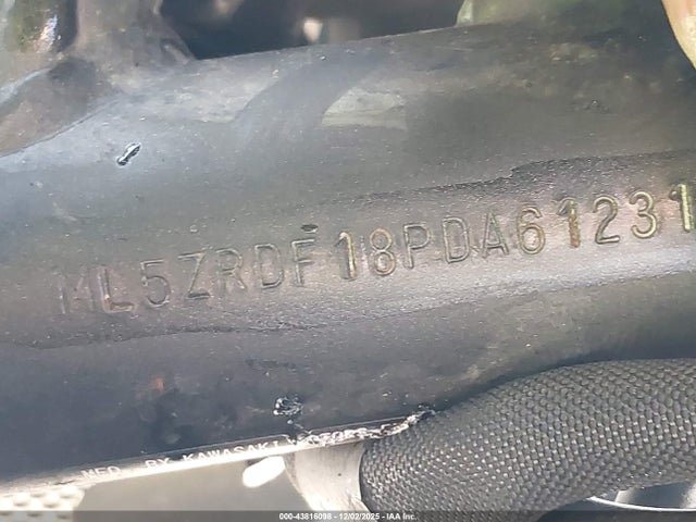 ML5ZRDF18PDA61231 Kawasaki Zr900 F