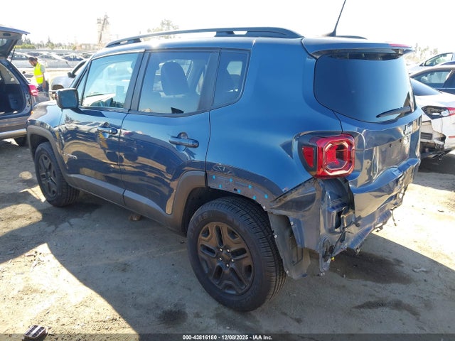 Jeep Renegade Latitude 4x4 2020 ZACNJBBB8LPL83887 Image 3