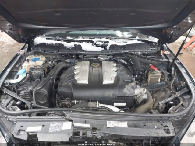 2012 VOLKSWAGEN TOUAREG WVGEK9BP2CD009757 Photo 9