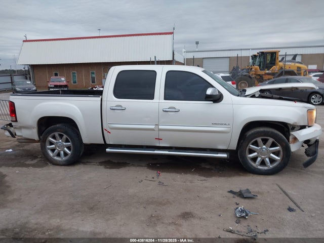 Продаж на аукціоні авто 2011 Gmc Sierra 1500 Denali, vin: 3GTP2XE24BG190492, номер лоту: 43816204