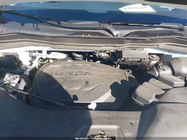 Honda Ridgeline Rtl 2025 5FPYK3F57SB004835 Image 10