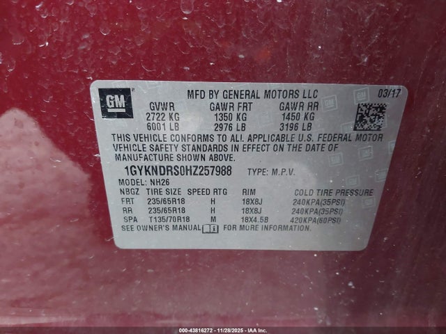 2017 CADILLAC XT5 1GYKNDRS0HZ257988 Photo 8