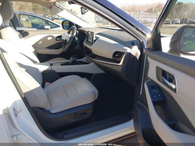 2021 NISSAN ROGUE JN8AT3CA4MW026738 Photo 4