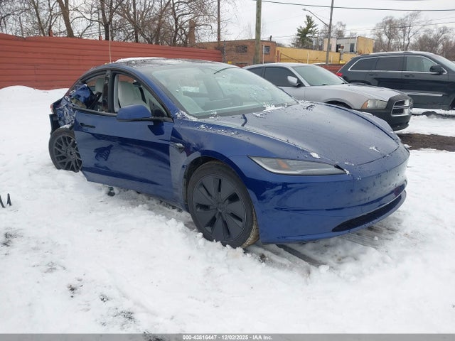 2025 TESLA MODEL 3 5YJ3E1EB0SF032532 Photo 0