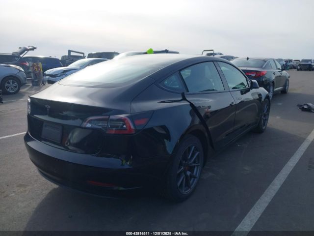 2021 TESLA MODEL 3 5YJ3E1EA4MF085616 Photo 3