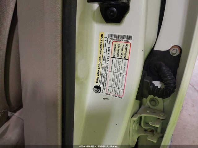 2012 LINCOLN MKX 2LMDJ8JK8CBL19663 Photo 8