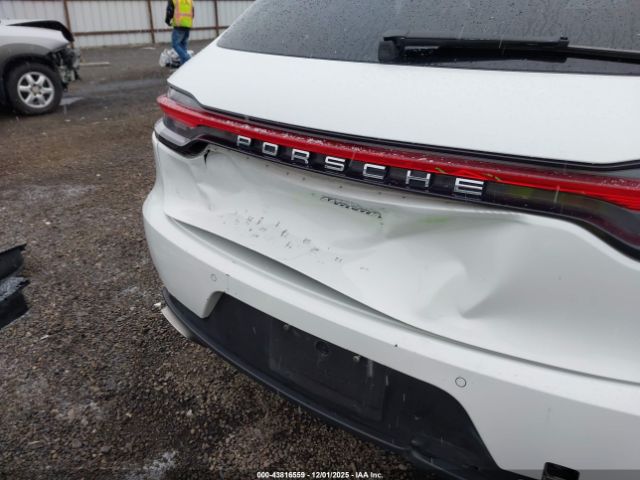 2021 PORSCHE MACAN WP1AA2A53MLB05903 Photo 5