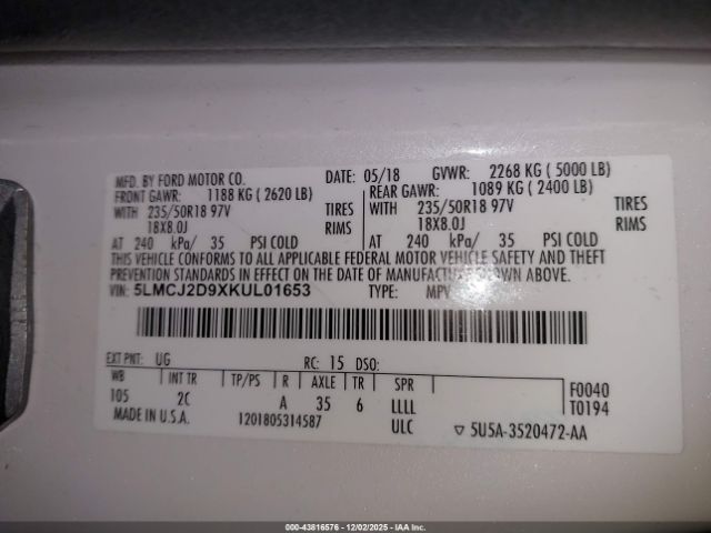 2019 LINCOLN MKC 5LMCJ2D9XKUL01653 Photo 8