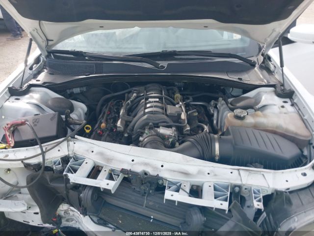 2023 CHRYSLER 300 2C3CCABT8PH548842 Photo 9