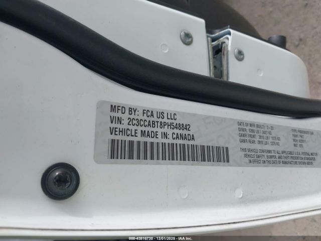 2023 CHRYSLER 300 2C3CCABT8PH548842 Photo 8