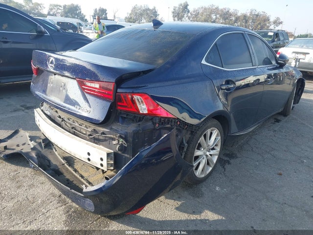 Lexus IS 250 2015 JTHBF1D29F5078828 Image 4