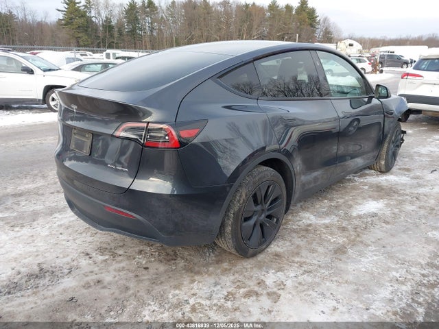Продаж на аукціоні авто 2025 Tesla Model Y Long Range Dual Motor All-wheel Drive, vin: 7SAYGDEE3SF293331, номер лоту: 43816839