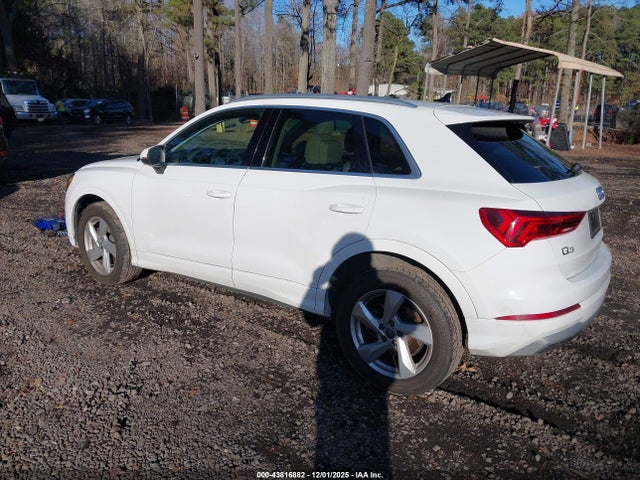 2020 AUDI Q3 WA1AECF32L1033440 Photo 2