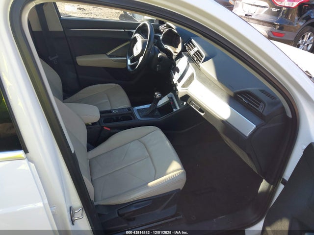 2020 AUDI Q3 WA1AECF32L1033440 Photo 4
