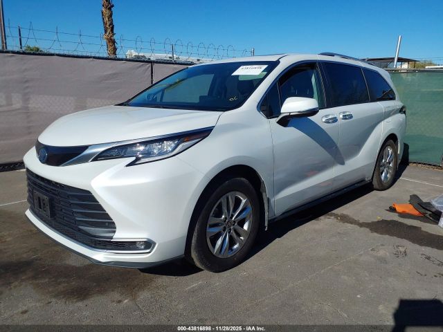 2023 TOYOTA SIENNA 5TDZSKFC7PS086557 Photo 1