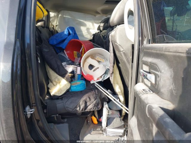 2018 RAM 1500 1C6RR7HT5JS116764 Photo 7