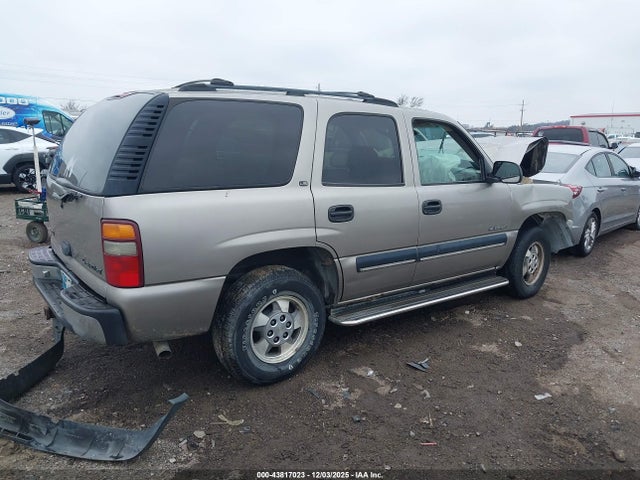 2001 CHEVROLET TAHOE 1GNEK13T91R115809 Photo 3