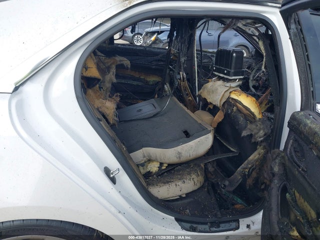 2017 CADILLAC CTS-V 1G6A15S6XH0194681 Photo 7