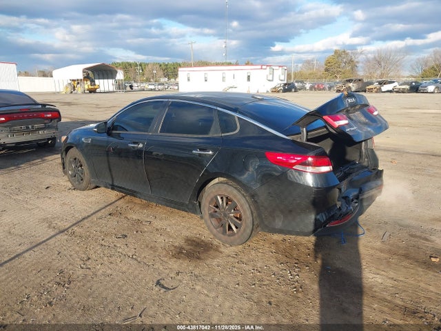 2017 KIA OPTIMA 5XXGT4L37HG156016 Photo 2