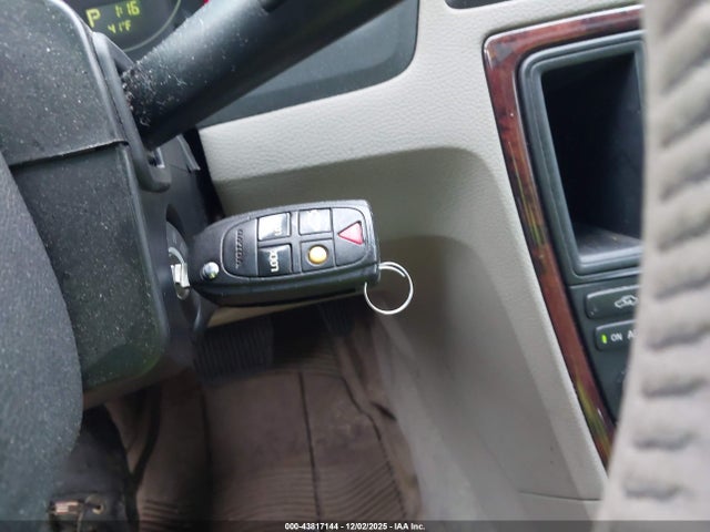 2005 VOLVO XC70 YV1SZ592251197393 Photo 10