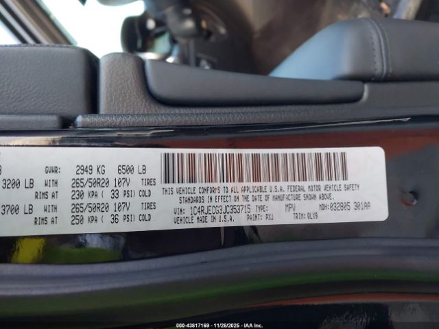 2018 JEEP GRAND CHEROKEE 1C4RJECG3JC353715 Photo 8