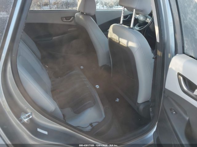 2018 HYUNDAI KONA KM8K33A53JU085790 Photo 7