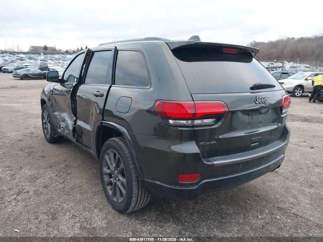 2016 JEEP GRAND CHEROKEE 1C4RJFBG6GC469667 Photo 2