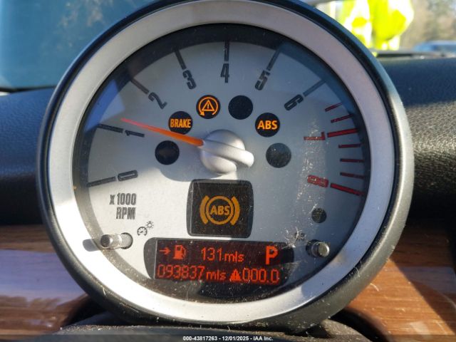 2007 MINI COOPER WMWMF33547TT51296 Photo 6