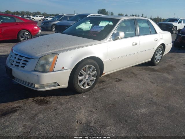2010 CADILLAC DTS 1G6KH5EYXAU136551 Photo 1