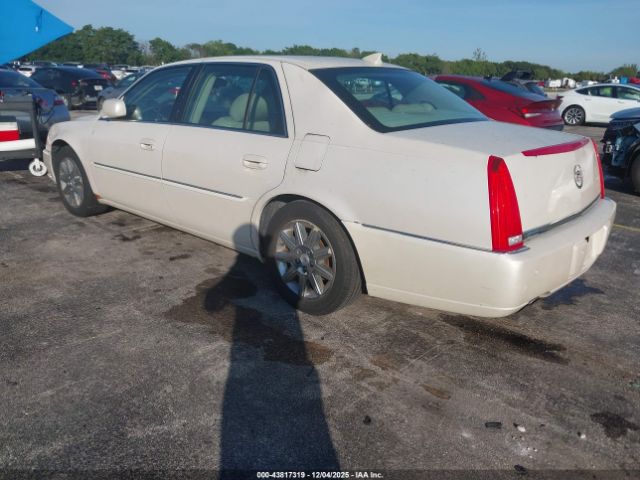 2010 CADILLAC DTS 1G6KH5EYXAU136551 Photo 2