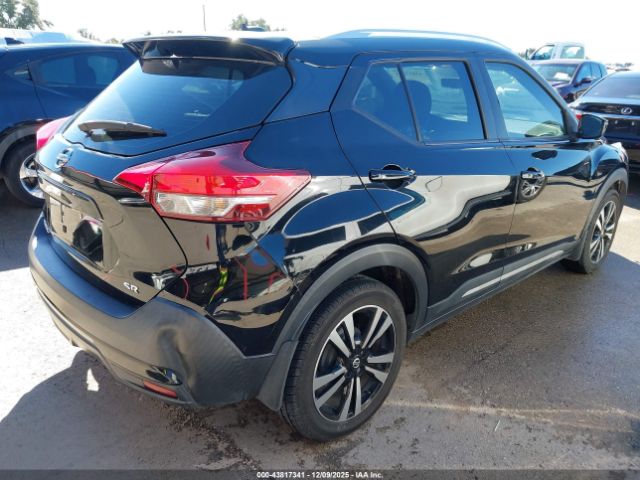 2019 NISSAN KICKS 3N1CP5CU2KL567890 Photo 3