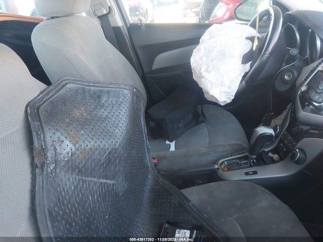 Chevrolet Cruze 1lt Auto 2014 1G1PC5SB3E7106550 Image 5