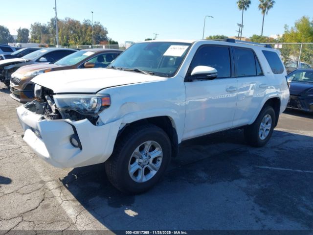 2020 TOYOTA 4RUNNER JTEBU5JR9L5778727 Photo 1