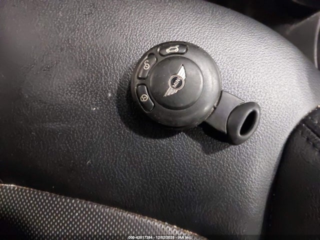 2014 MINI COUNTRYMAN WMWZC5C52EWM18239 Photo 10