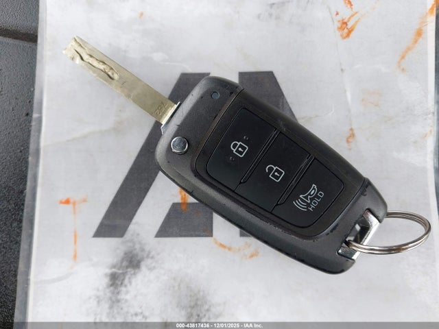 5NMS1DAJ5MH365672 Hyundai Santa Fe Se