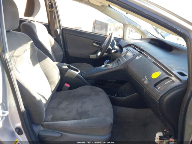 2013 TOYOTA PRIUS JTDKN3DU4D0341853 Photo 4