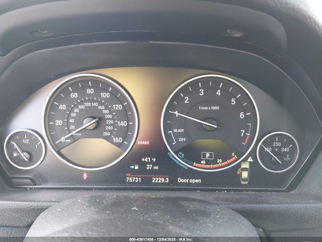 2018 BMW 320I WBA8A3C59JA492478 Photo 6