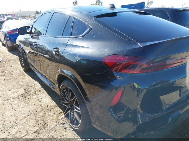 2021 BMW X6 M 5YMCY0C08M9E18335 Photo 2