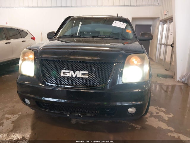 2010 Gmc Yukon Xl 1500 Slt მანქანა იყიდება აუქციონზე, vin: 1GKUKKE33AR192459, აუქციონის ნომერი: 43817467
