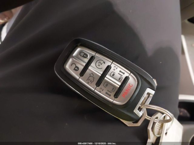 2017 CHRYSLER PACIFICA 2C4RC1EG5HR599487 Photo 10