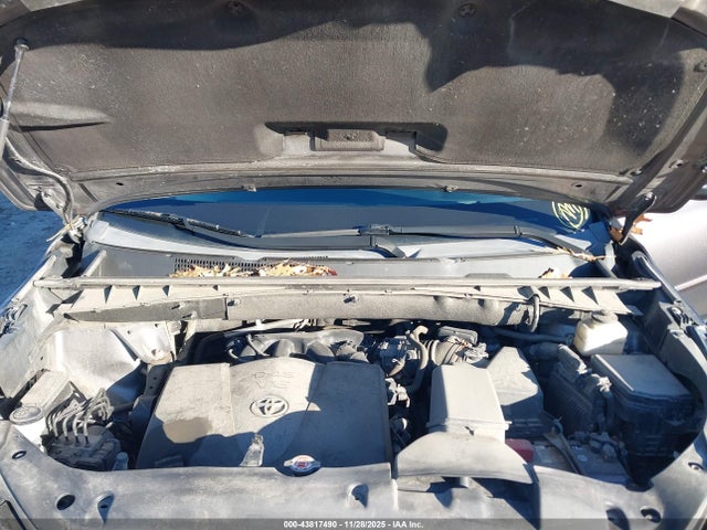 5TDJZRFH1JS902988 Toyota Highlander Xle