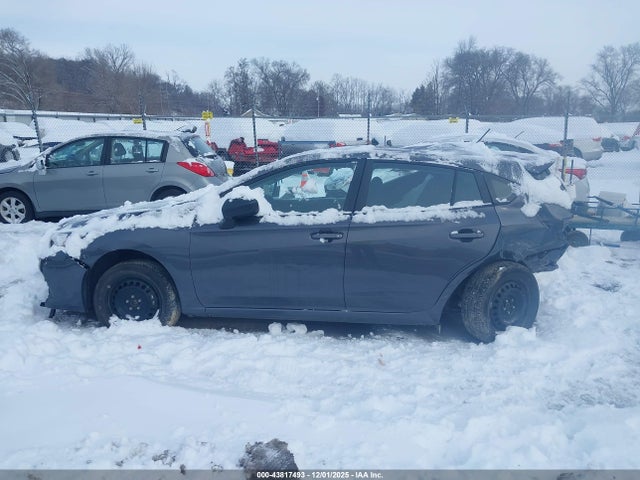 4S3GTAB6XN3701678 Subaru Impreza Base 5-door
