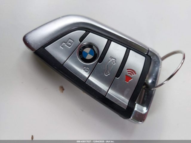 2022 BMW X5 M 5YMJU0C01N9J56336 Photo 10