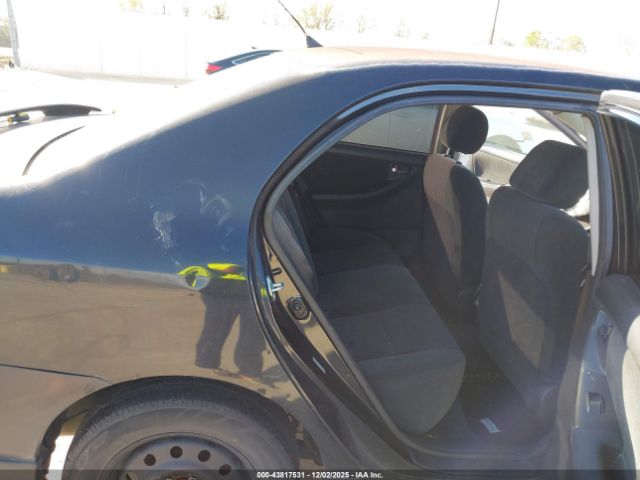 2007 TOYOTA COROLLA 1NXBR32E87Z769272 Photo 7