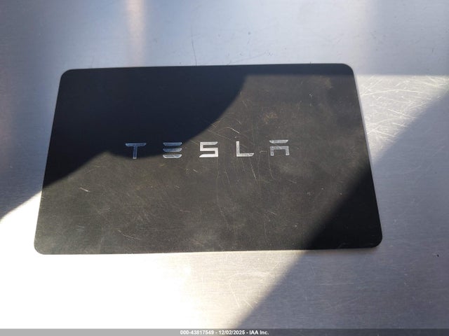 2024 TESLA MODEL Y 7SAYGDED8RF115772 Photo 10