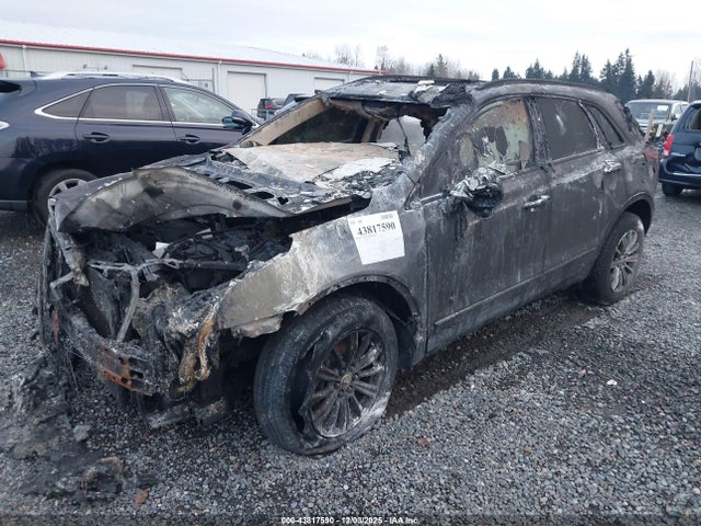 2018 CADILLAC XT5 1GYKNDRS8JZ197013 Photo 1