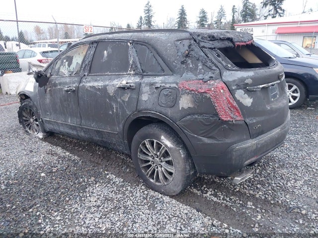 2018 CADILLAC XT5 1GYKNDRS8JZ197013 Photo 2