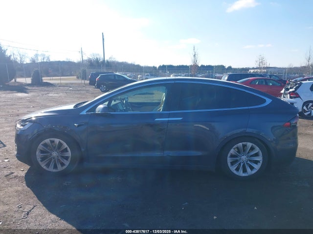 5YJXCAE27HF051515 Tesla Model X 100d/75d/90d