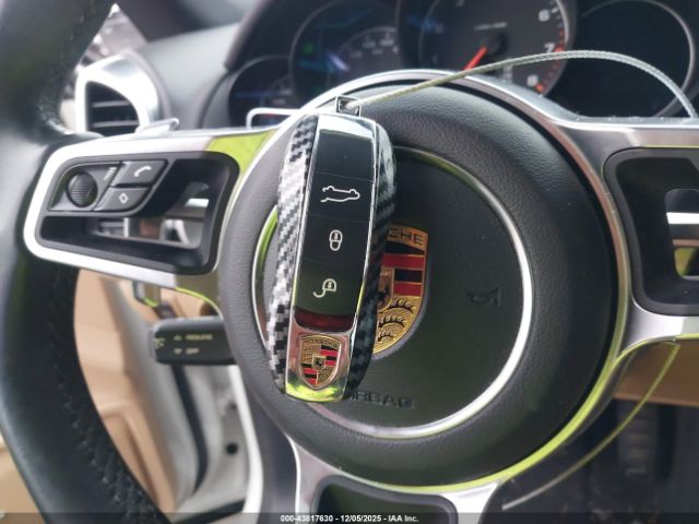 2018 PORSCHE CAYENNE WP1AA2A26JKA05544 Photo 10