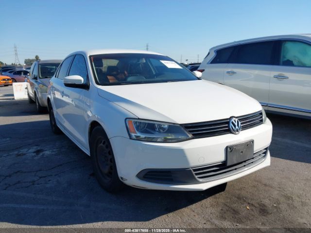 2013 VOLKSWAGEN JETTA 3VWDP7AJ0DM394077